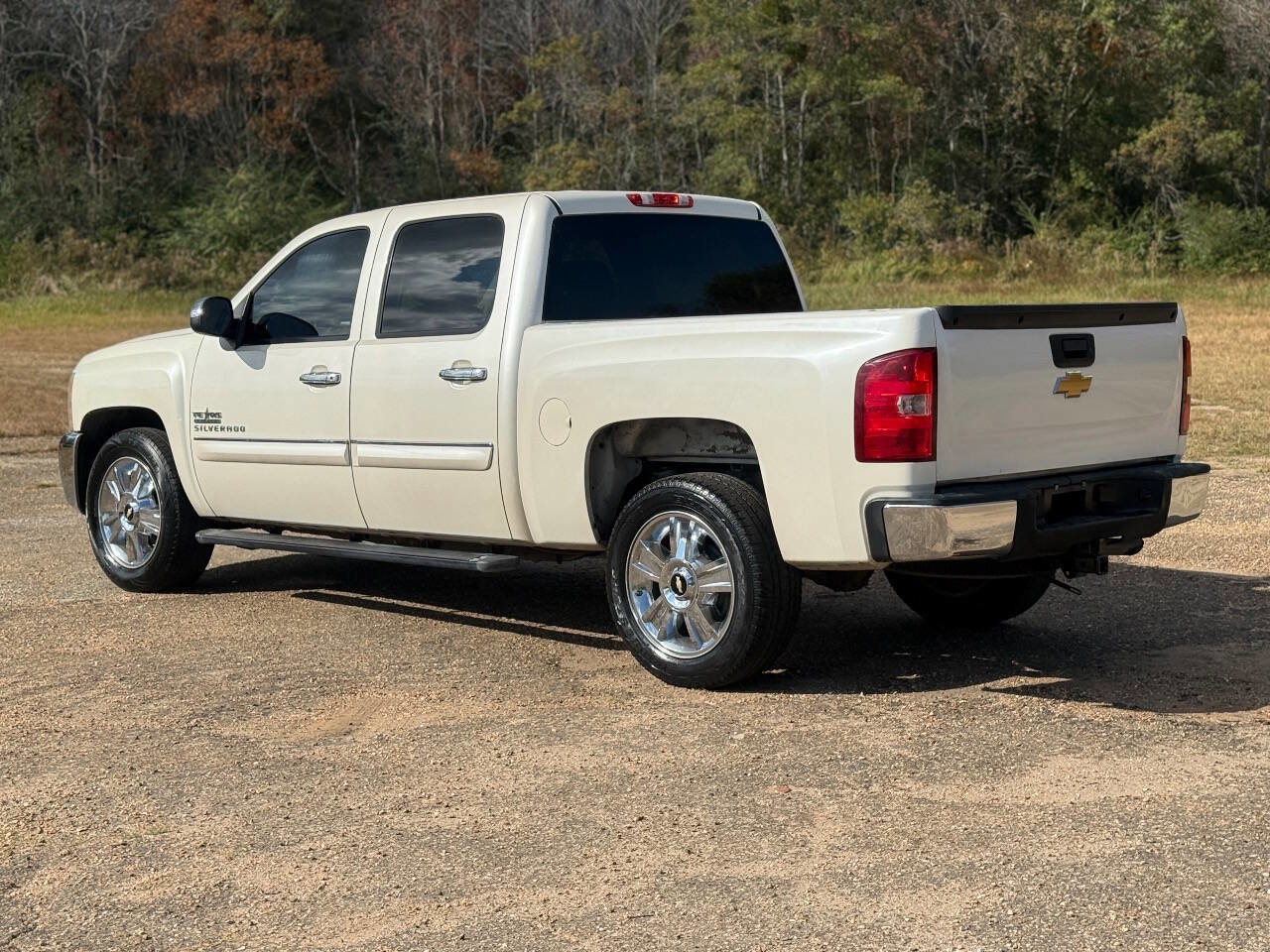 Used 2012 Chevrolet Silverado 1500 LT image 3