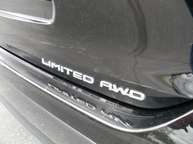 Used 2022 Toyota Highlander Limited AWD/4WD image 9