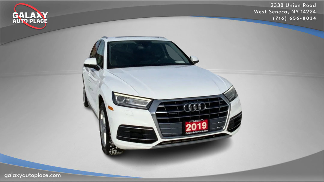 Used 2019 Audi Q5 2.0T Premium w/ Convenience Package image 3