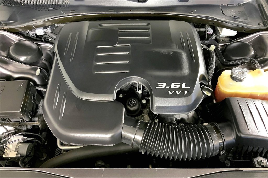 Used 2022 Dodge Charger SXT image 9