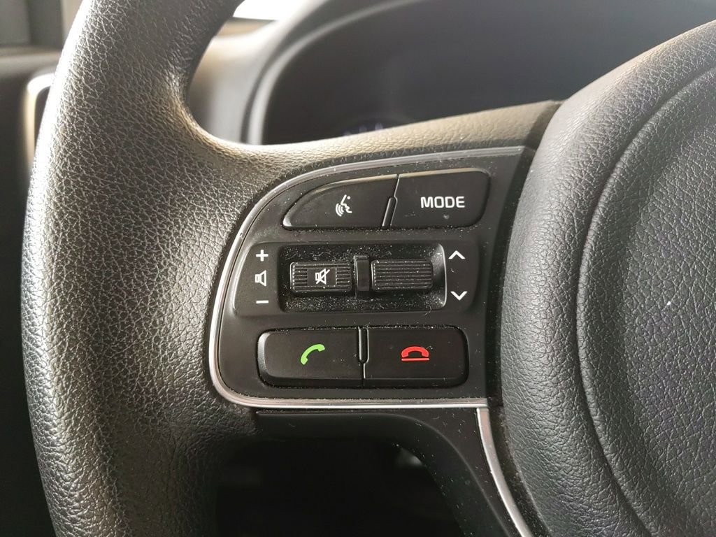 Used 2018 Kia Sportage LX AWD/4WD image 16