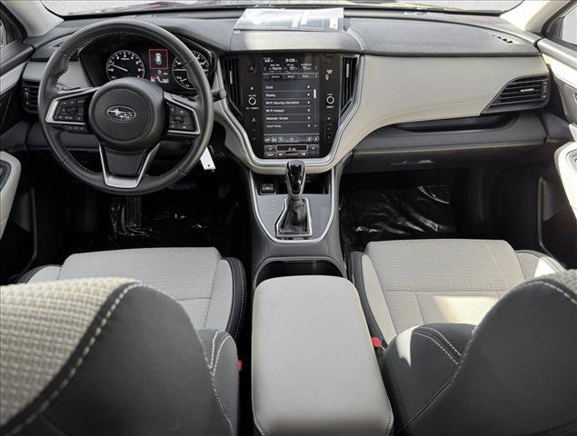 Used 2025 Subaru Outback Premium w/ Popular Package #1A image 17
