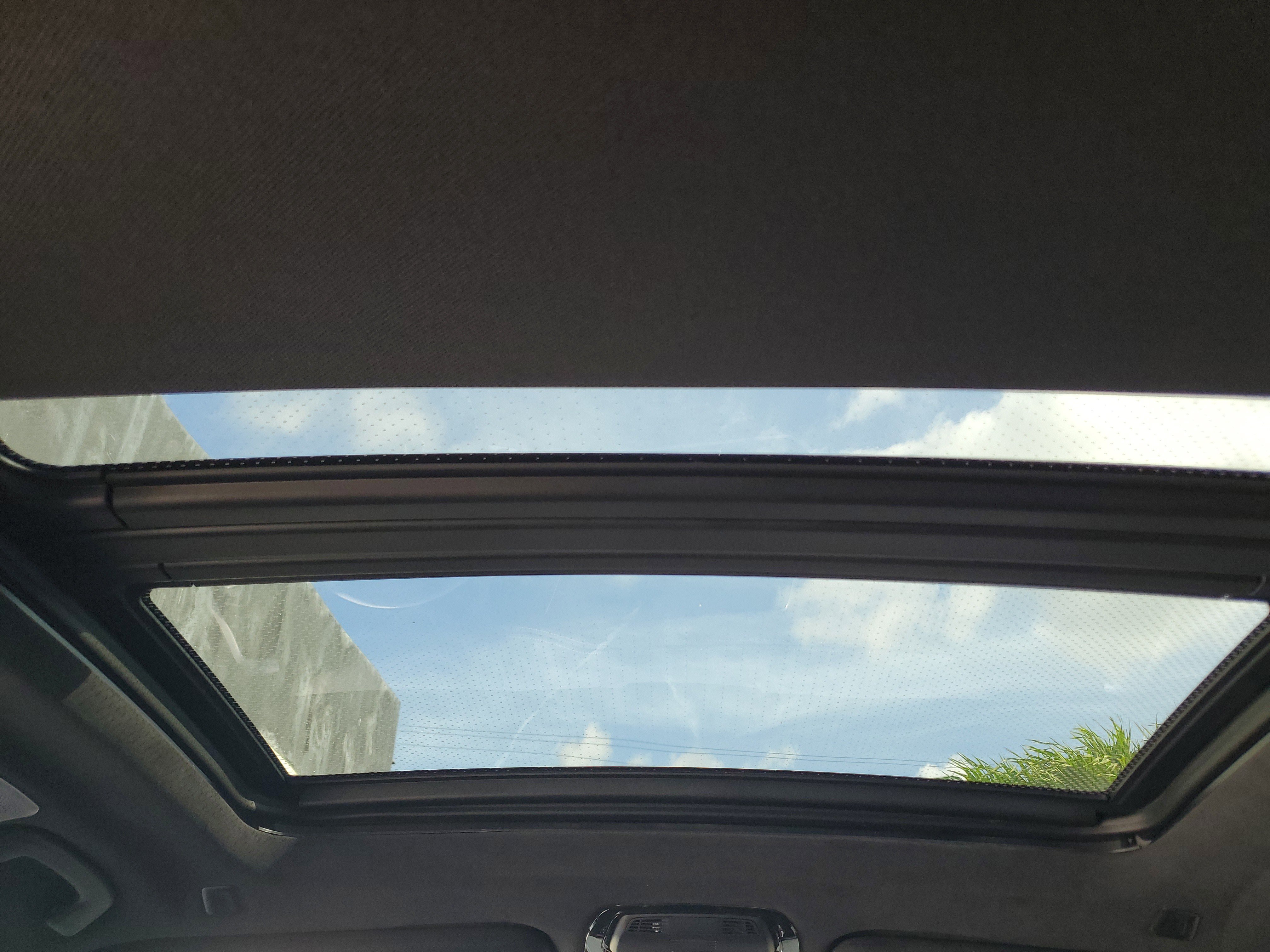 Used 2022 BMW ALPINA XB7 image 15