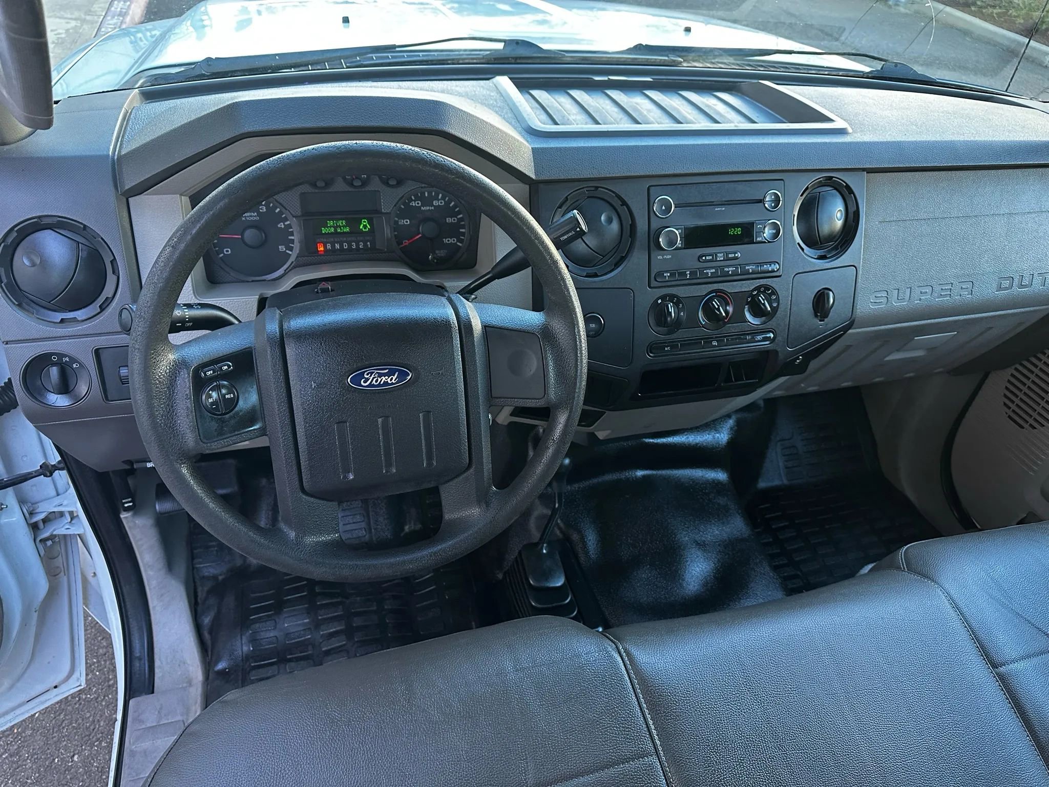 Used 2010 Ford F250 XL image 7