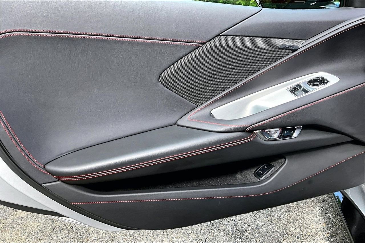 Used 2020 Chevrolet Corvette Stingray Coupe w/ Z51 Performance Package RWD image 23