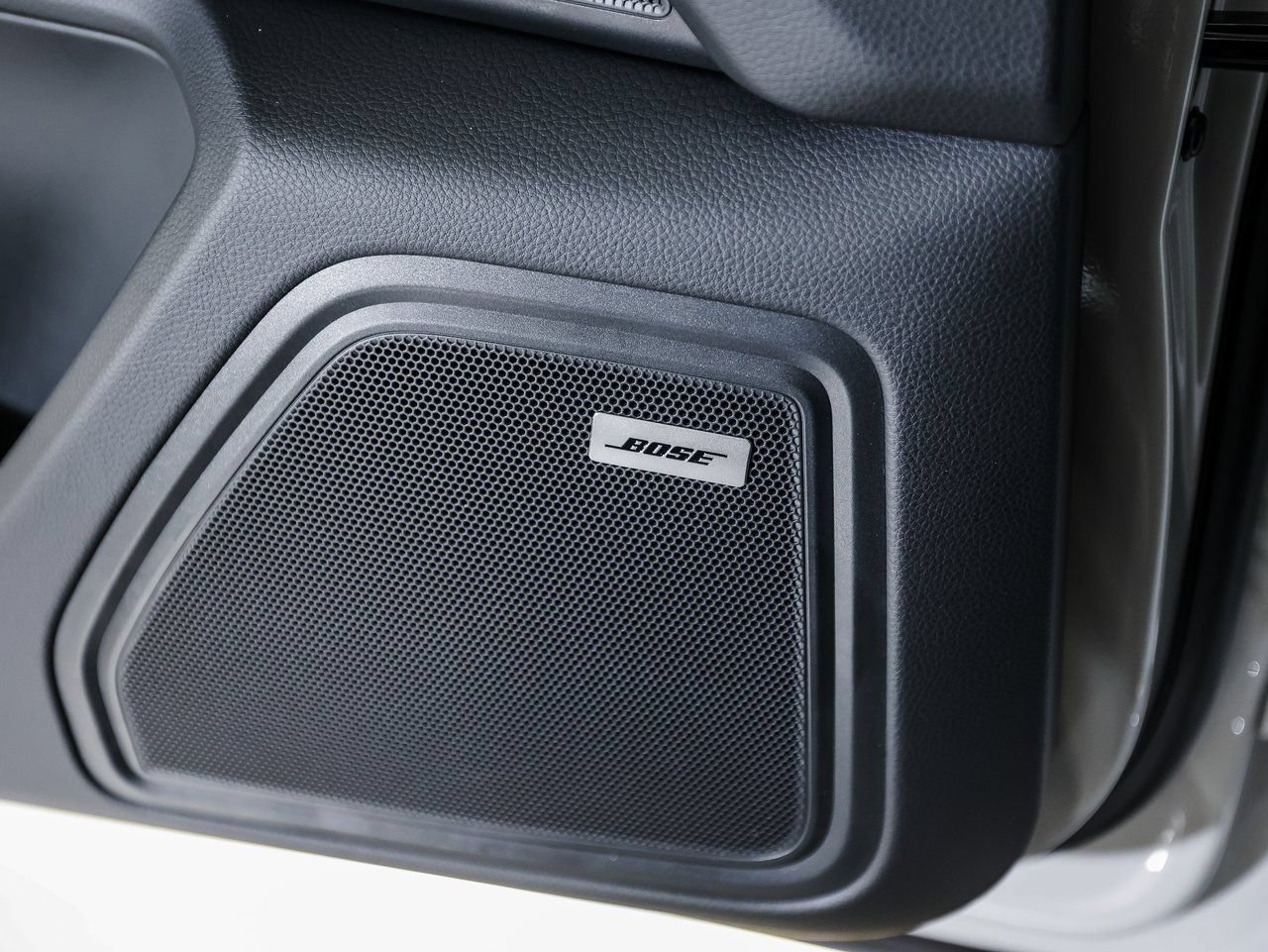 New 2026 Porsche Macan S AWD/4WD image 22