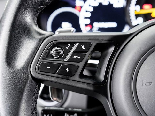 Certified 2022 Porsche Cayenne Turbo GT image 14
