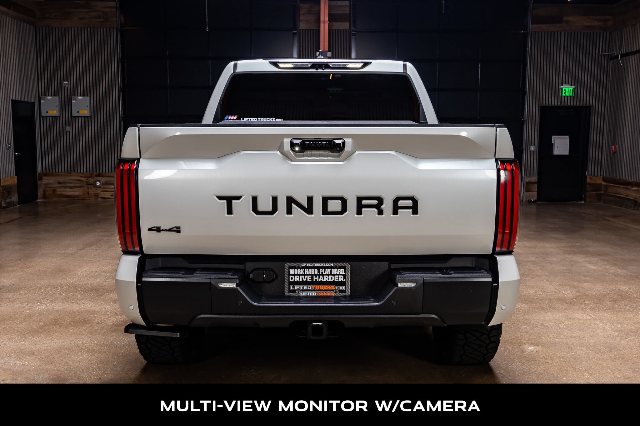 Used 2024 Toyota Tundra Limited AWD/4WD image 8