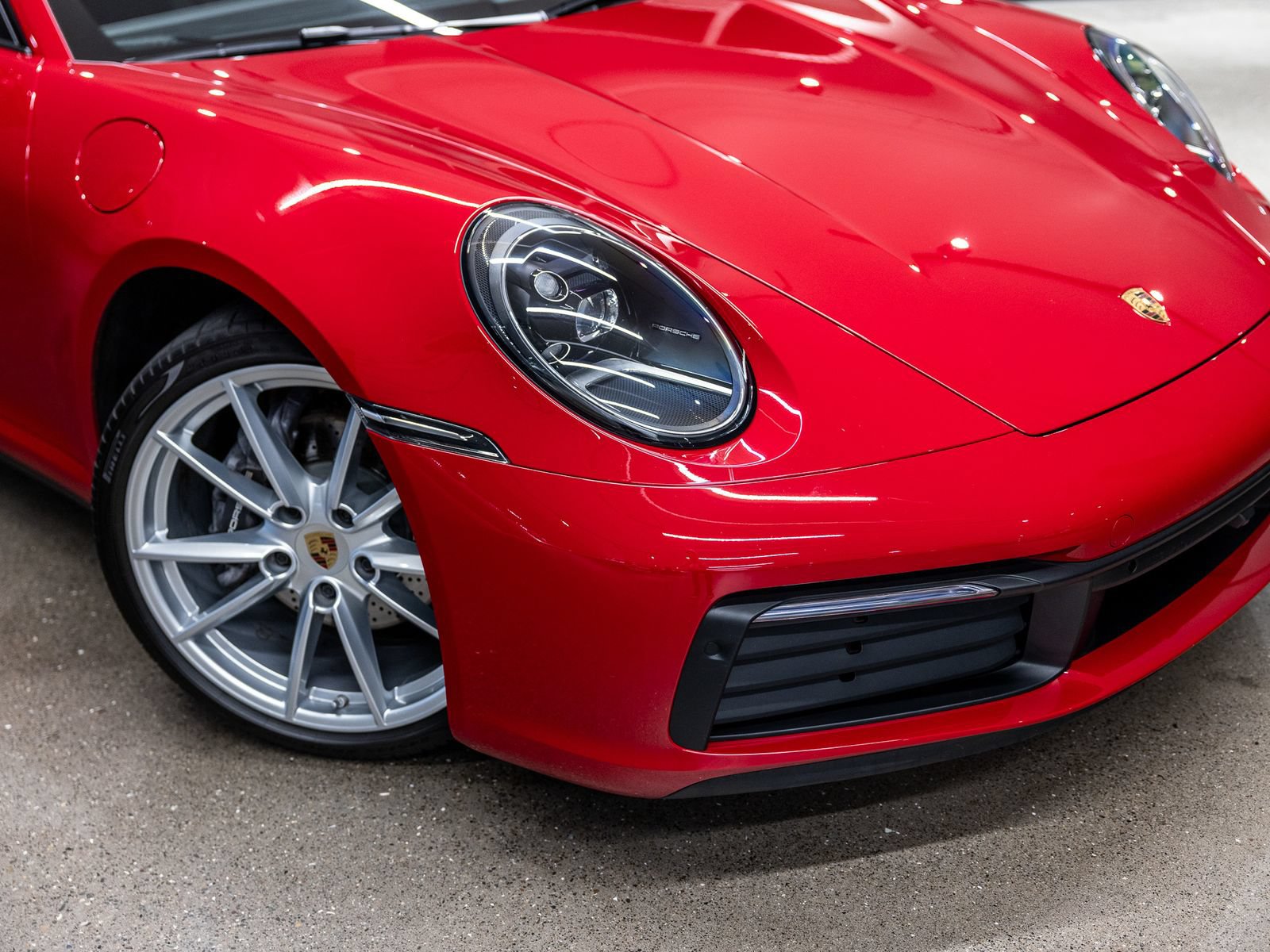 Certified 2024 Porsche 911 Carrera RWD image 17