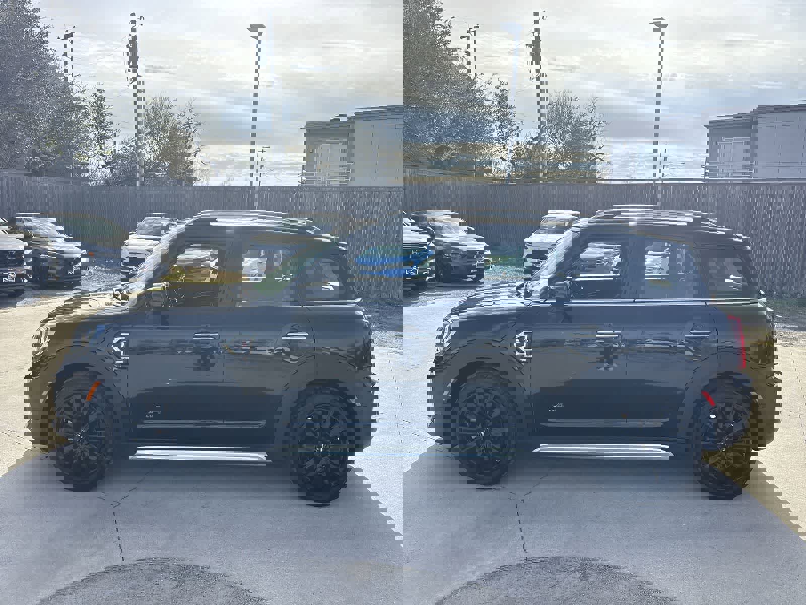 Used 2024 MINI Cooper Countryman S image 3