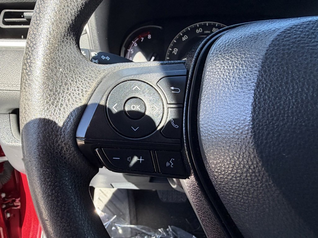 Used 2023 Toyota RAV4 XLE image 23