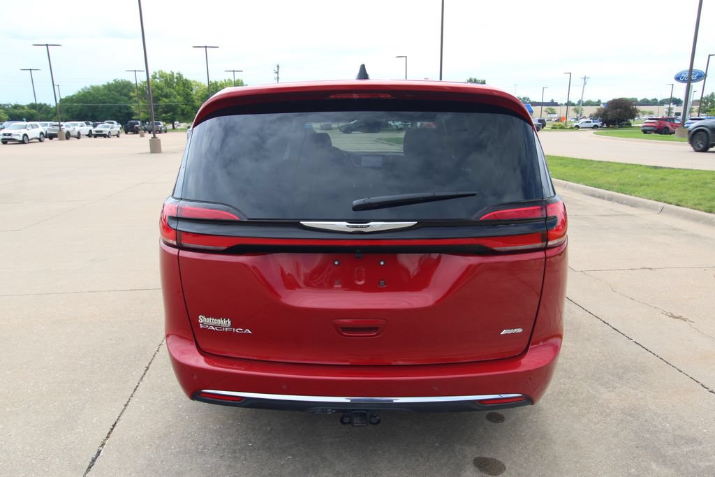 Used 2026 Chrysler Pacifica Select AWD/4WD image 15