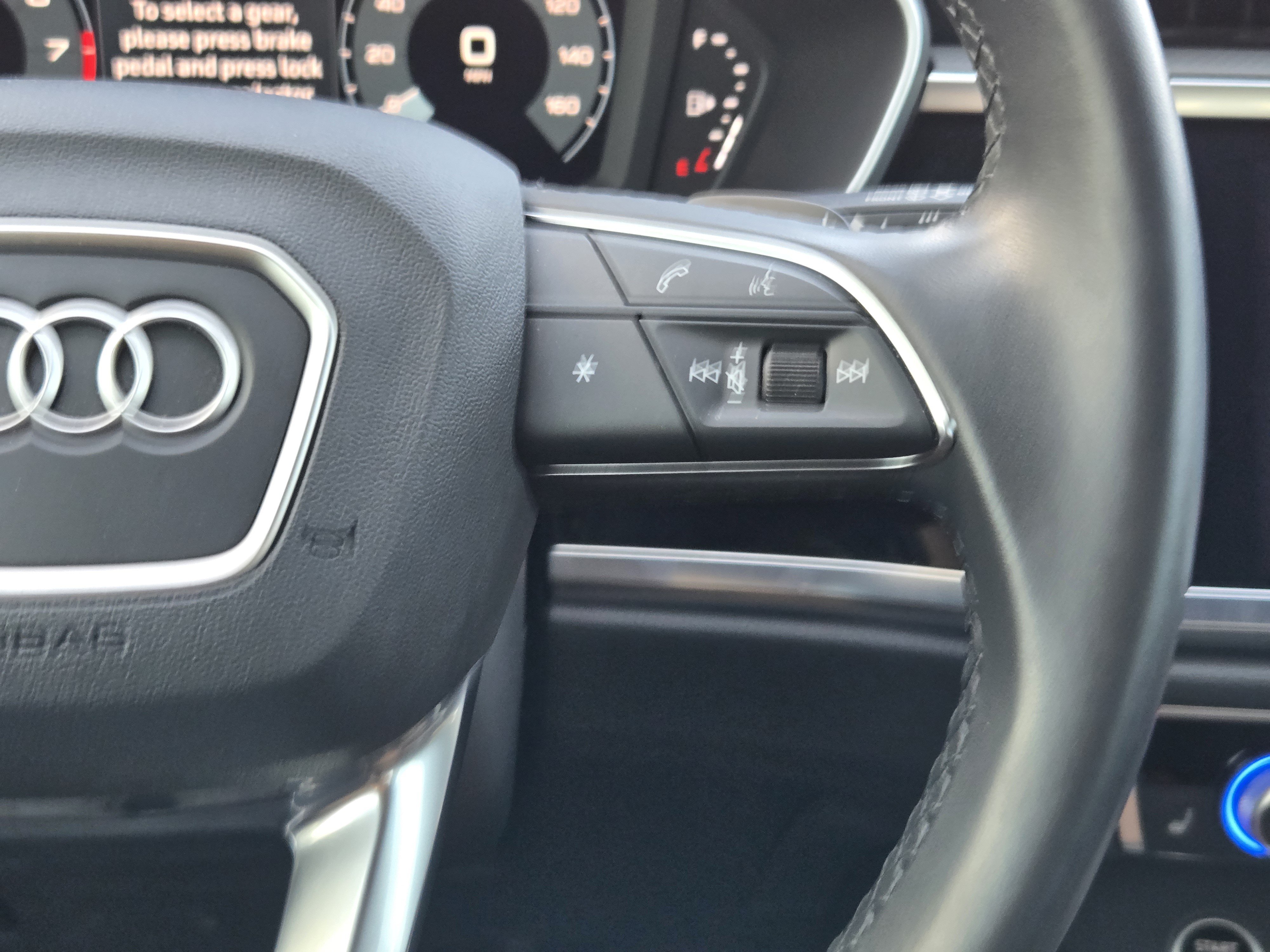 Used 2022 Audi Q3 2.0T Premium AWD/4WD image 35