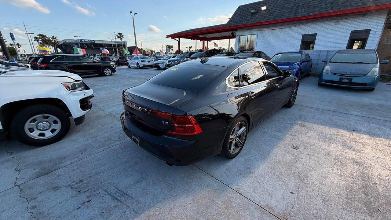 Used 2018 Volvo S90 T5 Momentum w/ Convenience Package FWD image 7