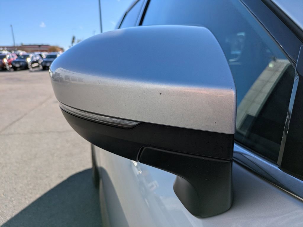 Certified 2024 Nissan Pathfinder SV image 13