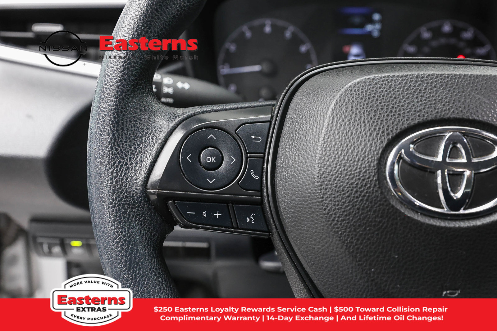 Used 2023 Toyota Corolla LE FWD image 15