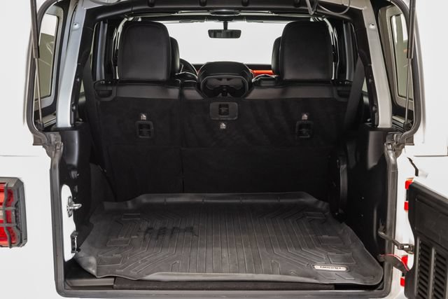 Used 2018 Jeep Wrangler Unlimited Rubicon AWD/4WD image 35