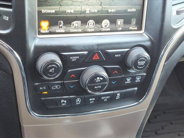Used 2017 Jeep Grand Cherokee Laredo w/ Quick Order Package 23E AWD/4WD image 14