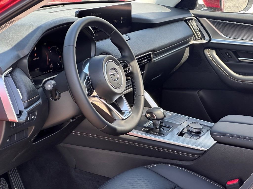New 2025 MAZDA CX-90 Plug-In Hybrid w/ Preferred image 16
