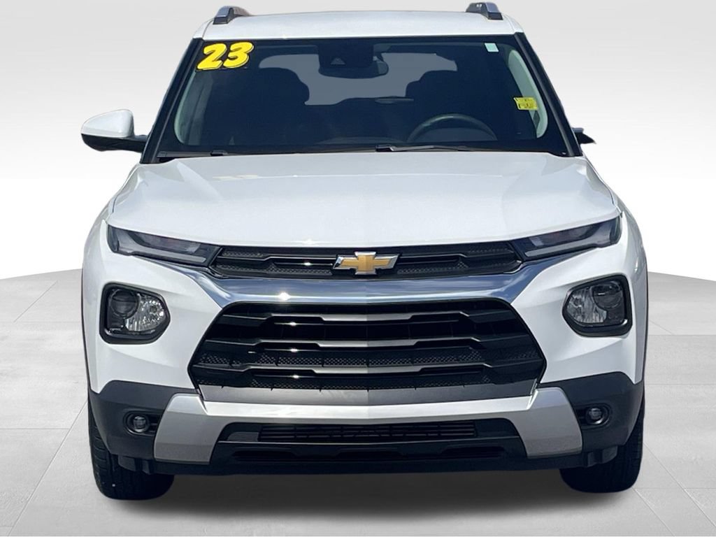 Used 2023 Chevrolet TrailBlazer LT AWD/4WD image 9