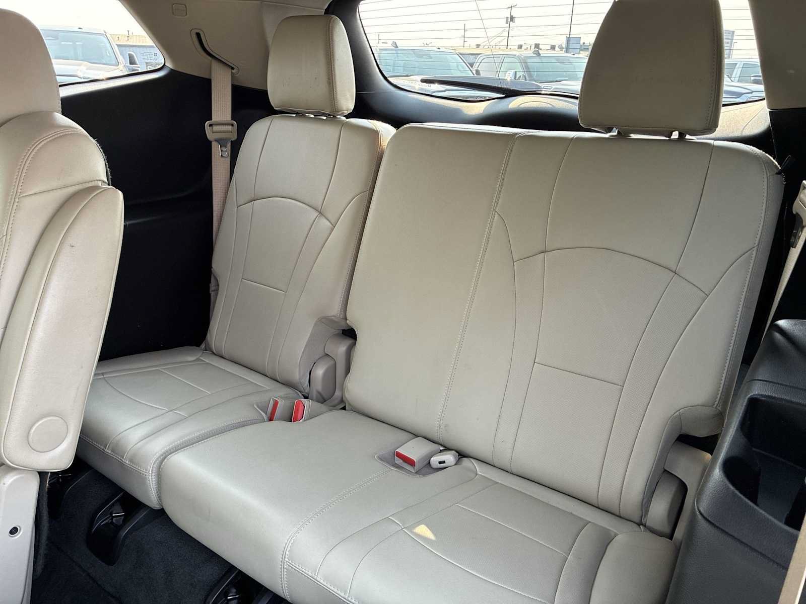 Used 2019 Buick Enclave Premium AWD/4WD image 24
