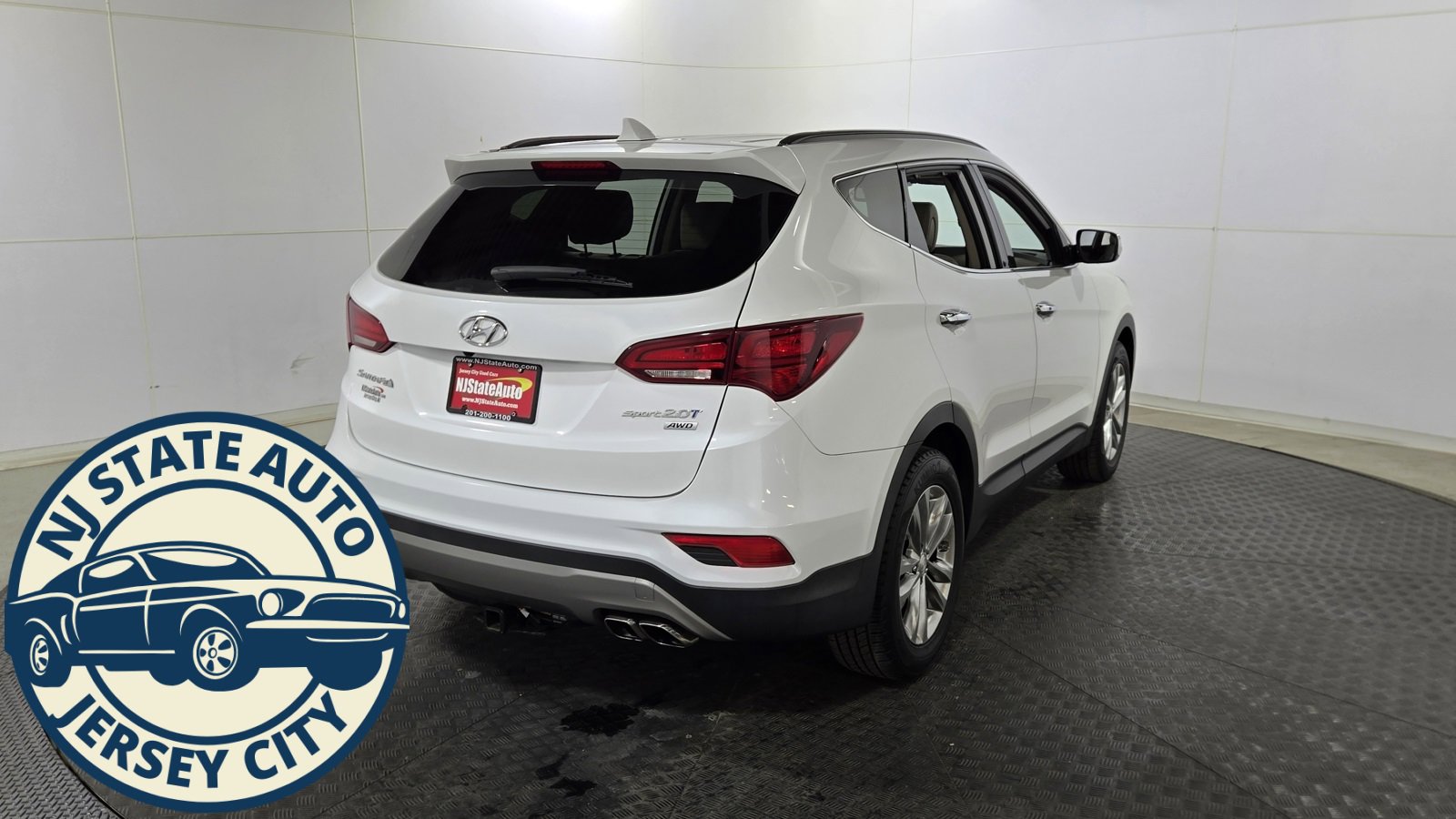 Used 2017 Hyundai Santa Fe Sport 2.0T image 7