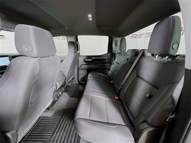 Used 2024 GMC Sierra 1500 Elevation image 24