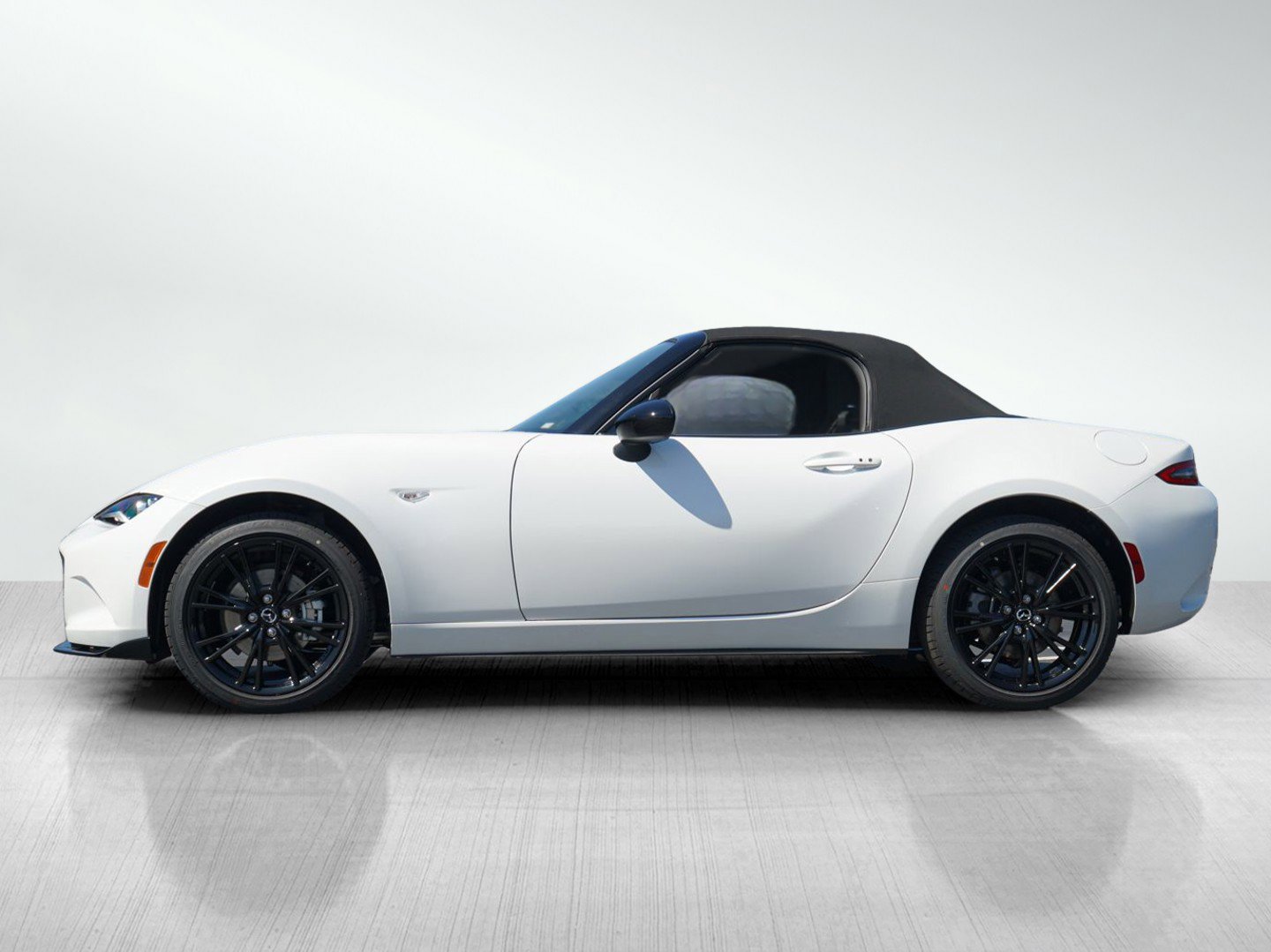 New 2026 MAZDA MX-5 Miata Club RWD image 3