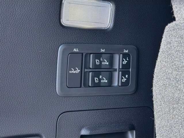 New 2026 Lexus LX 600 4WD w/ Luxury Package image 13