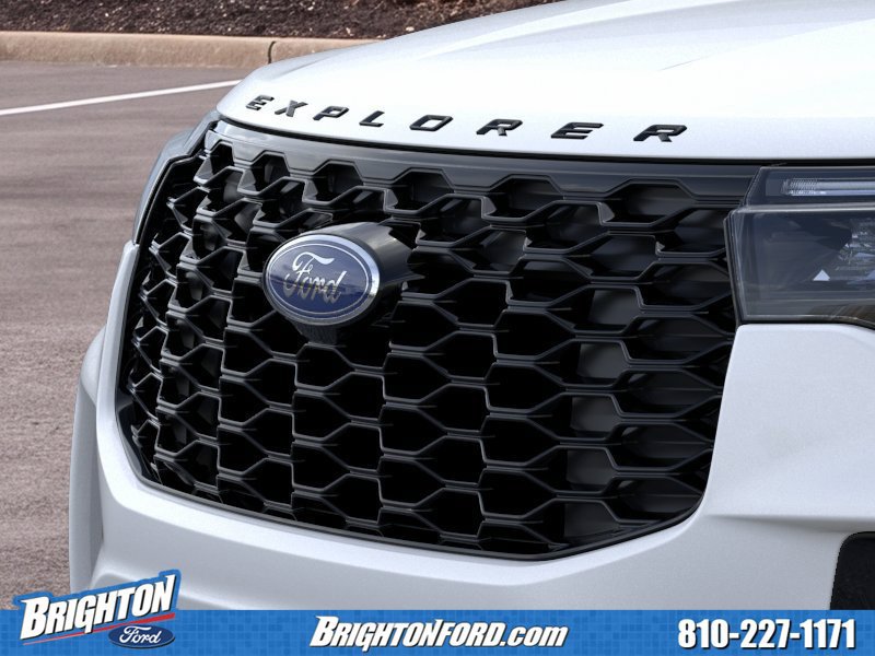 New 2026 Ford Explorer ST-Line w/ ST-Line Street Pack AWD/4WD image 18