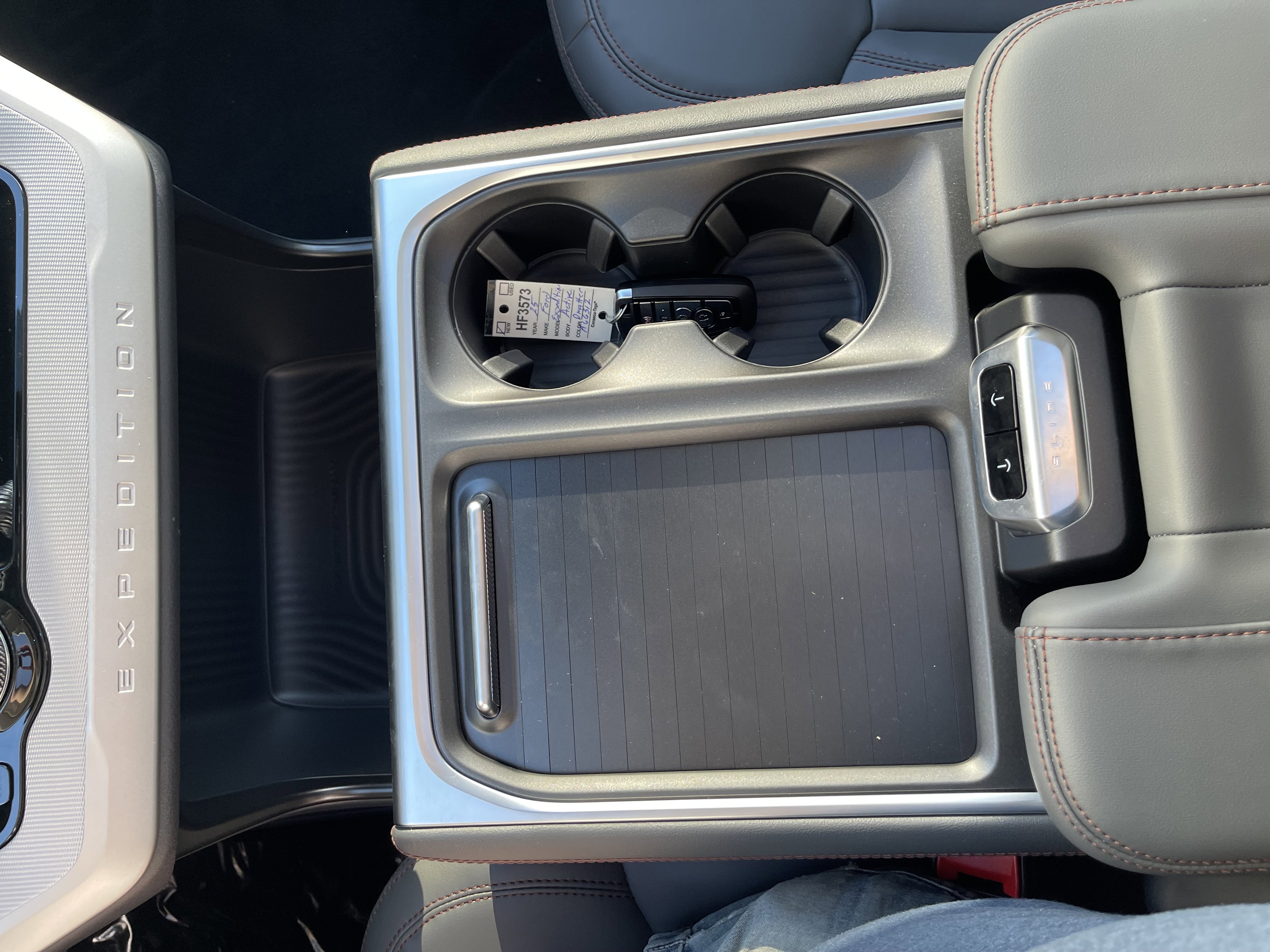 New 2025 Ford Expedition Max Active image 17