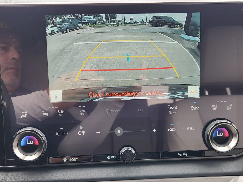 Used 2024 Lexus RX 350 Premium w/ Accessory Package (Z1) FWD image 17