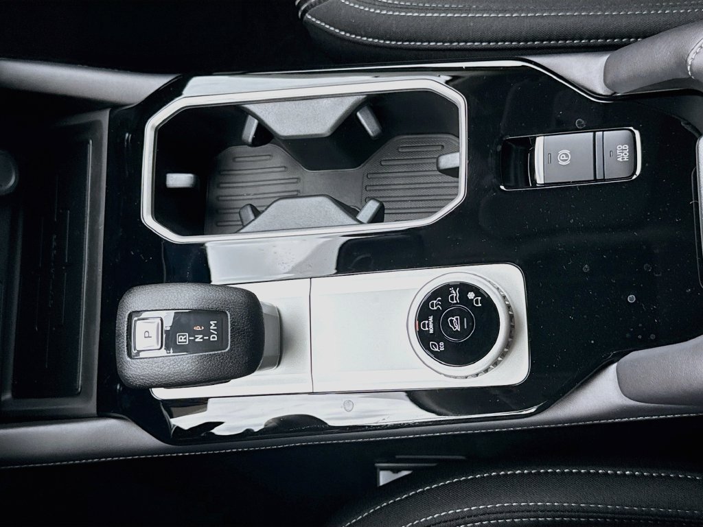 New 2026 Mitsubishi Outlander ES FWD image 17