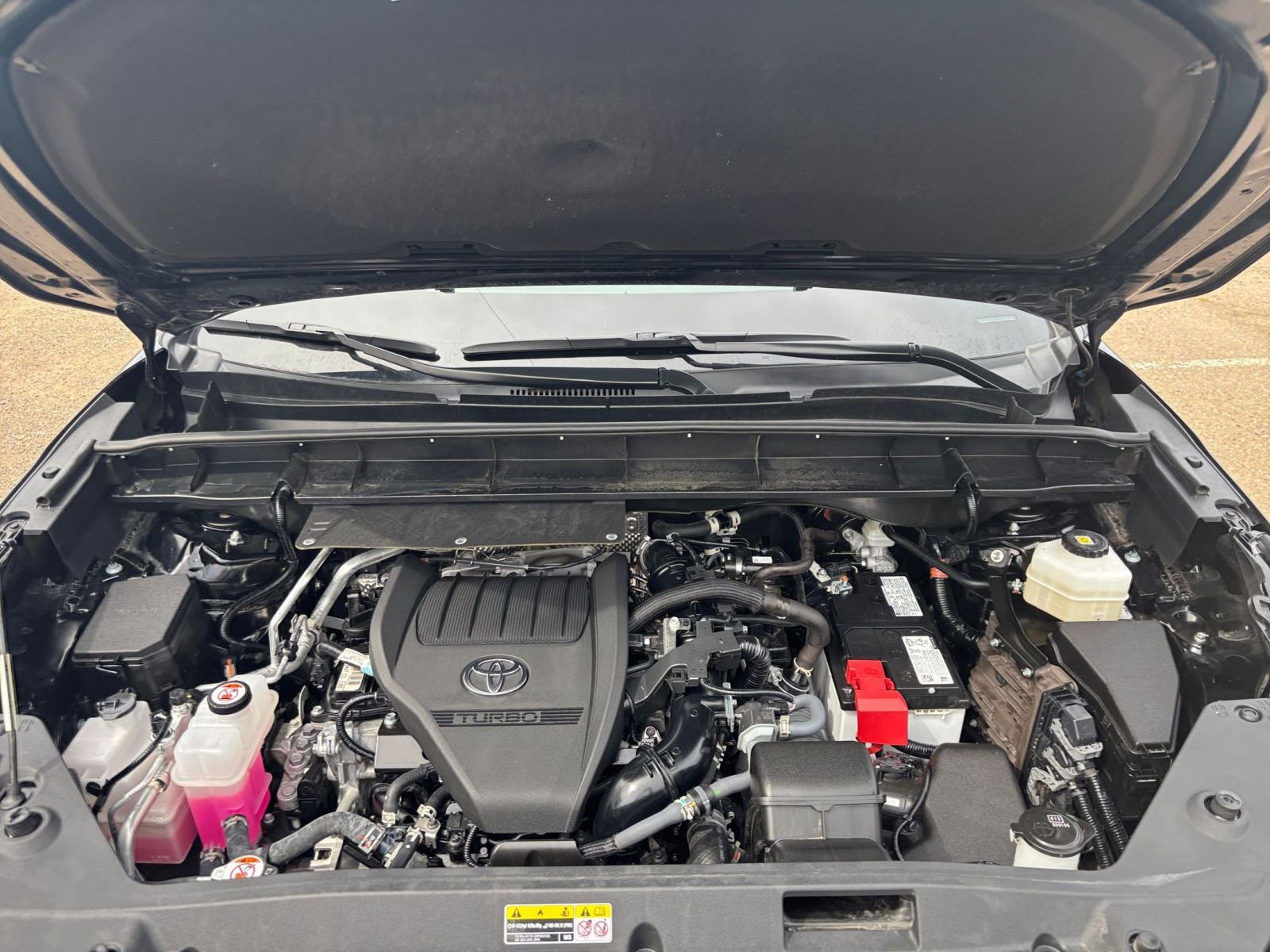 Used 2025 Toyota Highlander XSE image 35