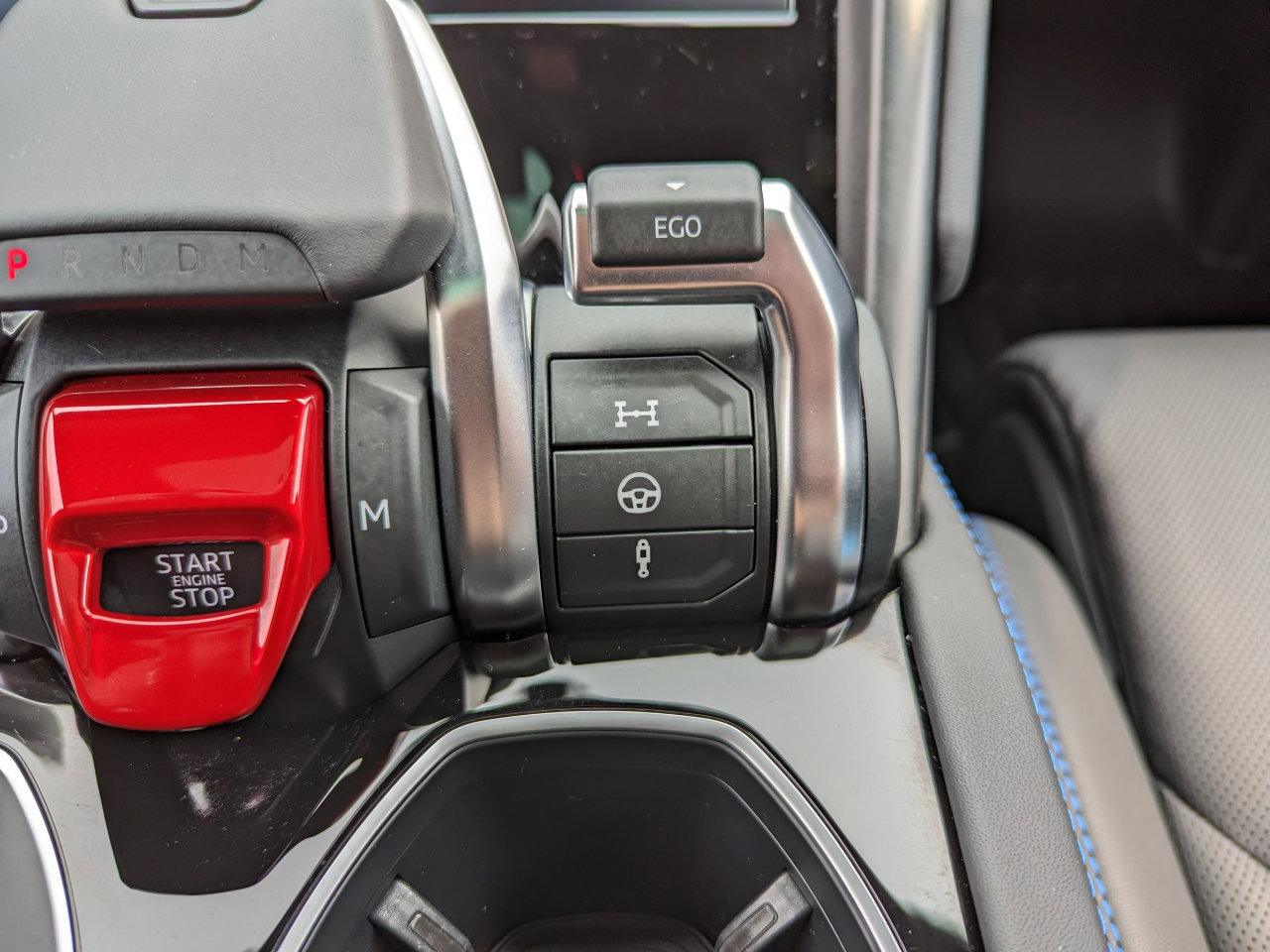 Used 2021 Lamborghini Urus image 24