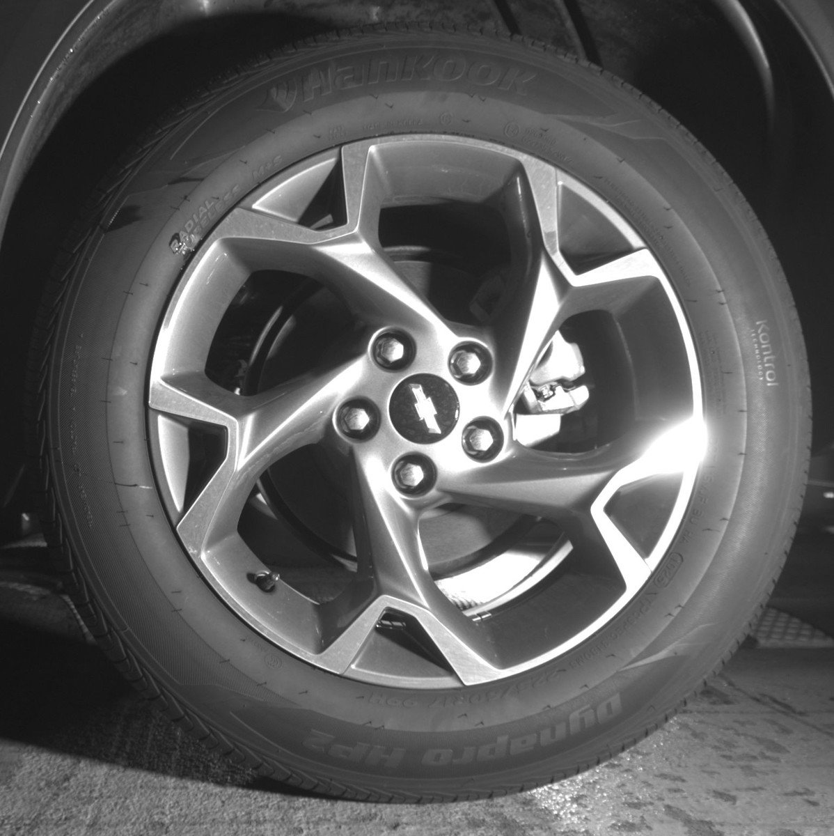 Used 2025 Chevrolet Trax LT FWD image 14