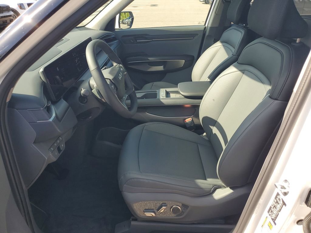 New 2026 Kia EV9 Light RWD image 27