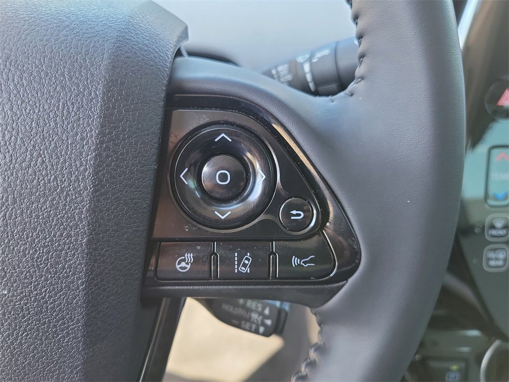 Used 2022 Toyota Prius Prime Limited image 28