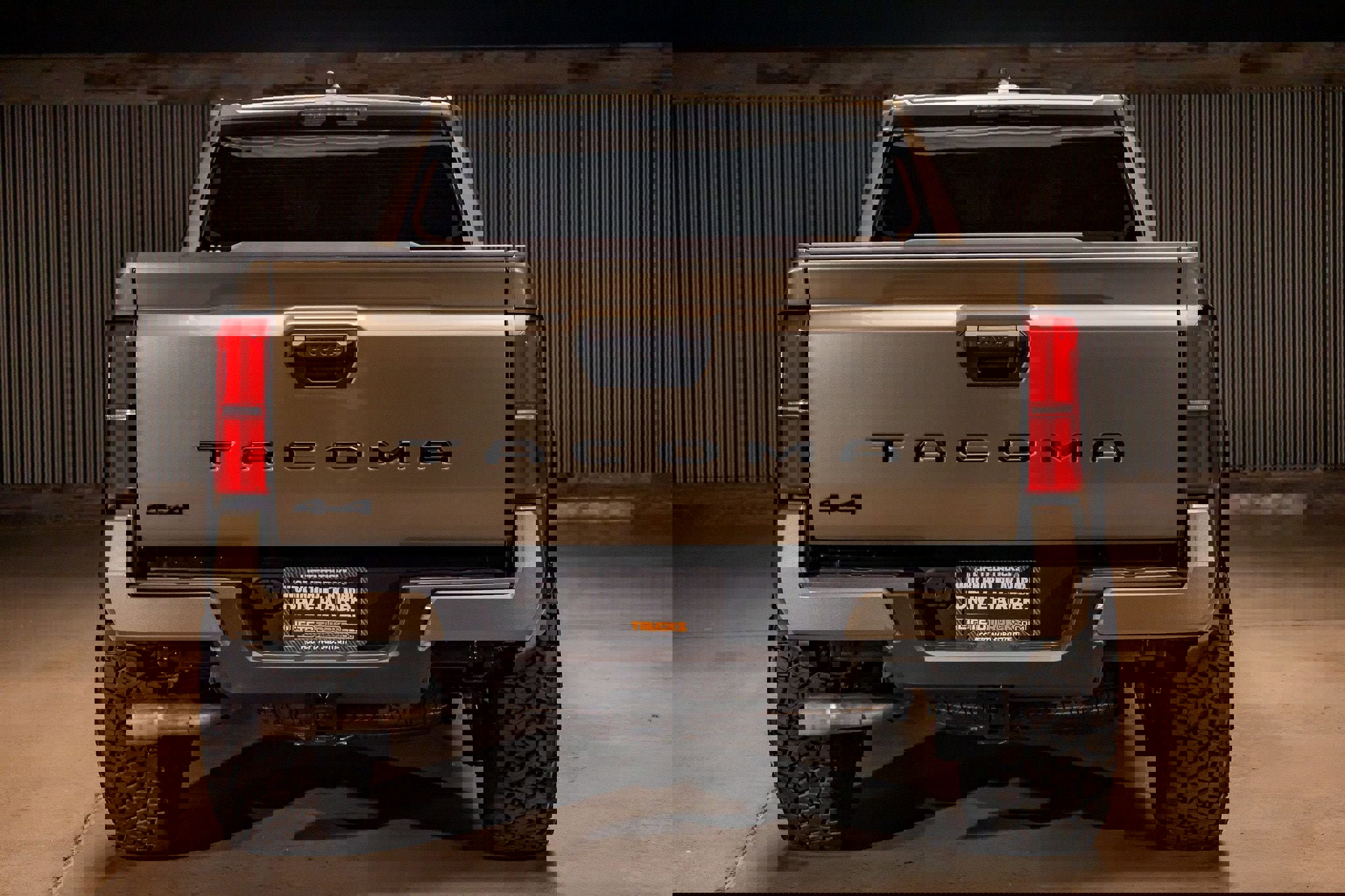 Used 2025 Toyota Tacoma TRD Off-Road image 8