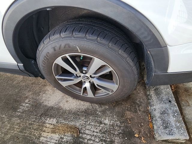 Used 2016 Toyota RAV4 XLE image 10