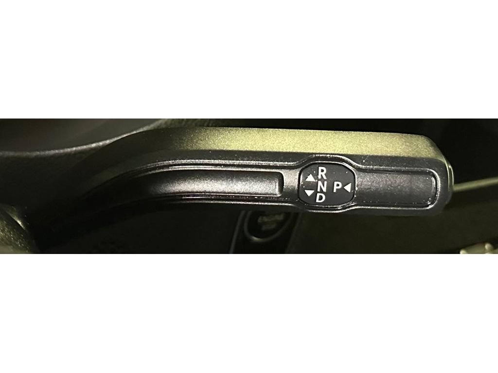 Used 2024 Mercedes-Benz Sprinter 2500 image 27