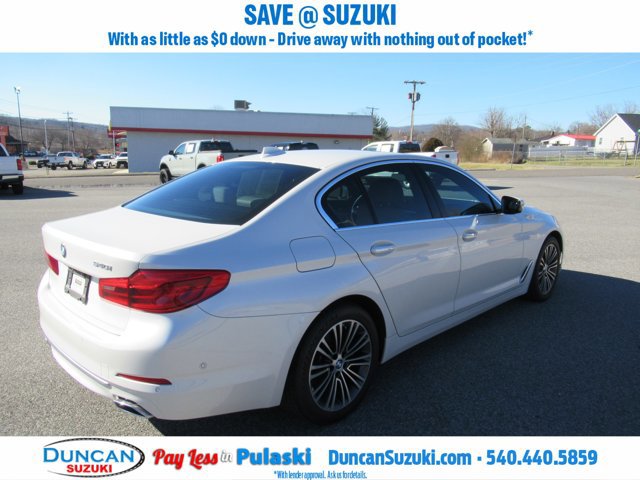 Used 2018 BMW 540i image 3
