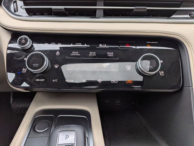 Used 2024 INFINITI QX60 Luxe w/ Vision Package AWD/4WD image 23
