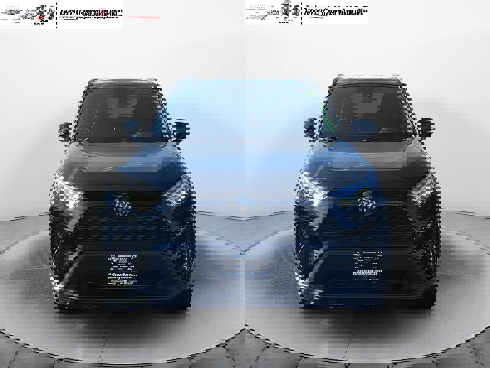 Used 2023 Toyota RAV4 XLE image 2