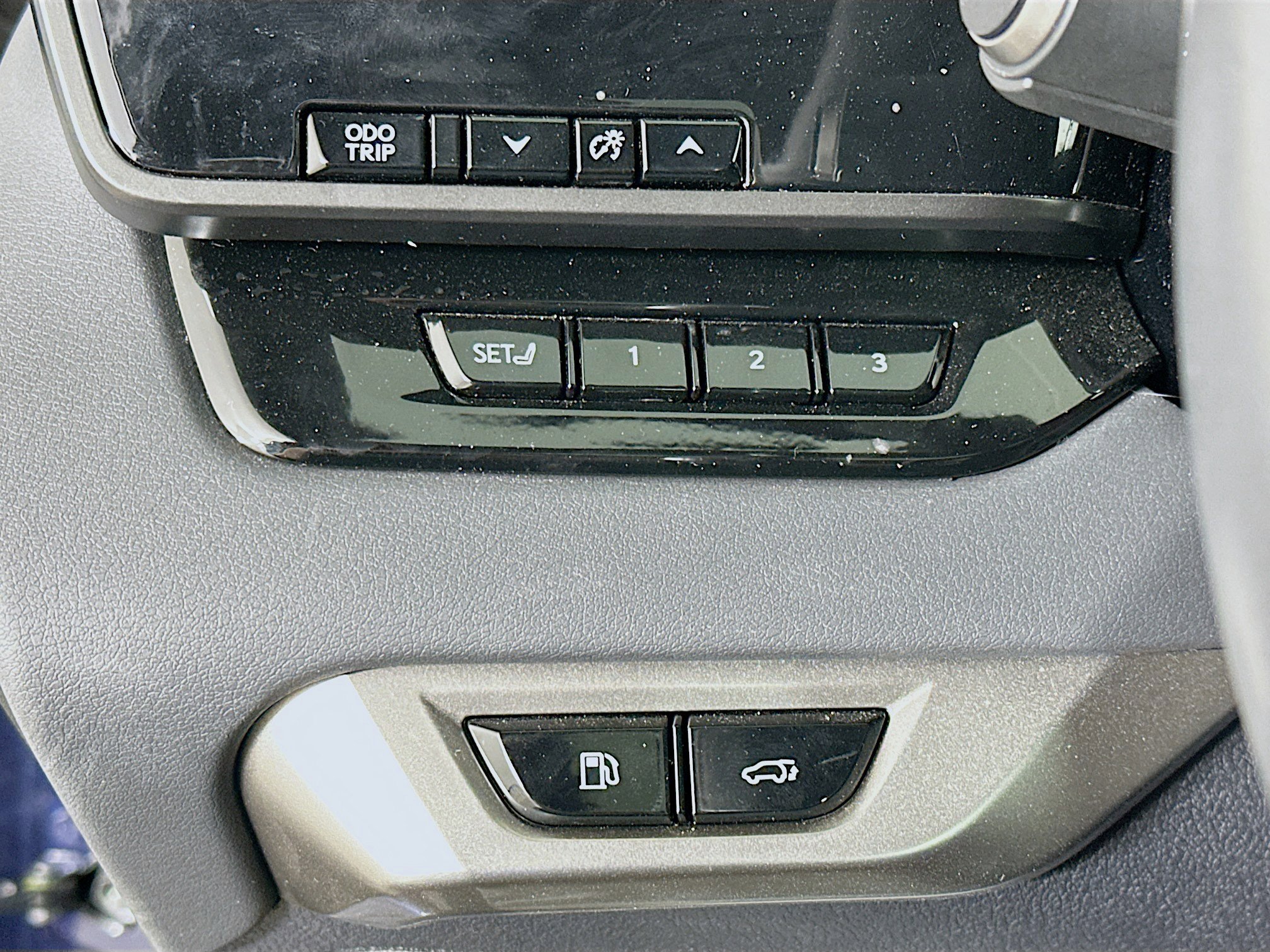 Used 2023 Lexus RX 350 Premium image 17