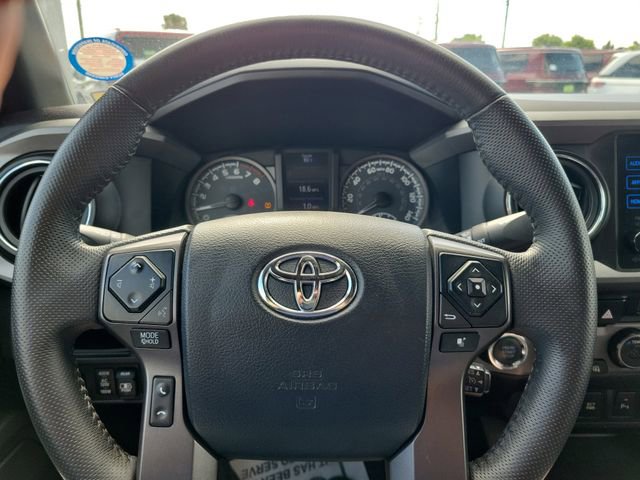 Used 2017 Toyota Tacoma TRD Off-Road w/ Premium & Technology Package image 20