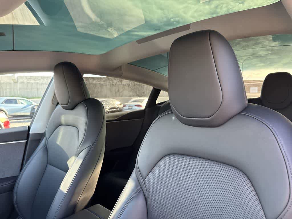 Used 2025 Tesla Model 3 Long Range RWD image 28