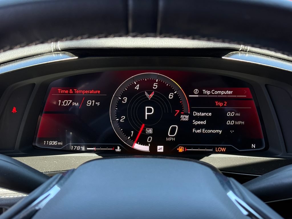 Used 2023 Chevrolet Corvette Stingray Convertible w/ Z51 Performance Package RWD image 32
