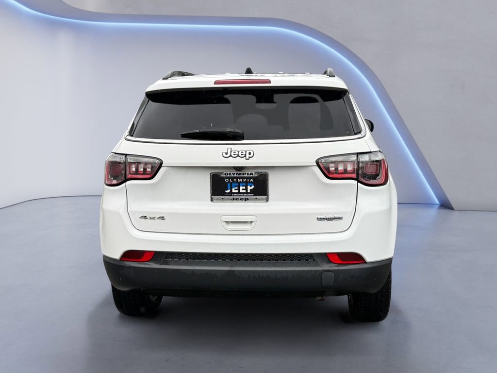 Used 2022 Jeep Compass Latitude image 4