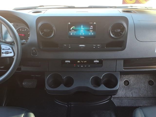 Used 2023 Mercedes-Benz Sprinter 2500 image 15